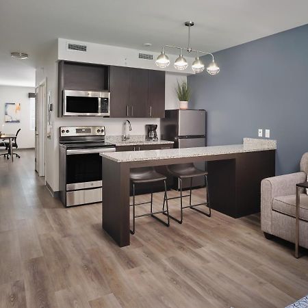Stayapt Suites Raleigh-Durham/Rtp Clegg Exterior foto